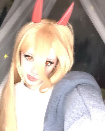 Full leaked Pipssqueakss private photo