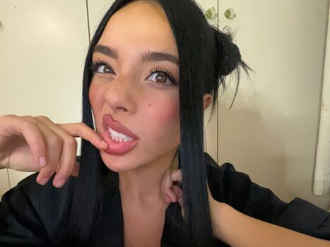 Full leaked Pixychu private photo
