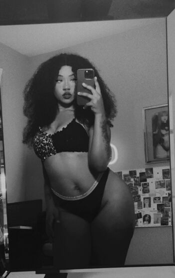 Full leaked Pocalaloca private photo