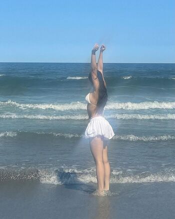 Full leaked Pom pom squad private photo