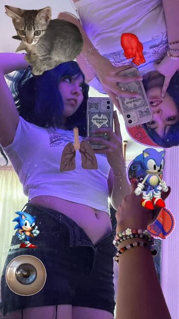 Full leaked Poopsia private photo