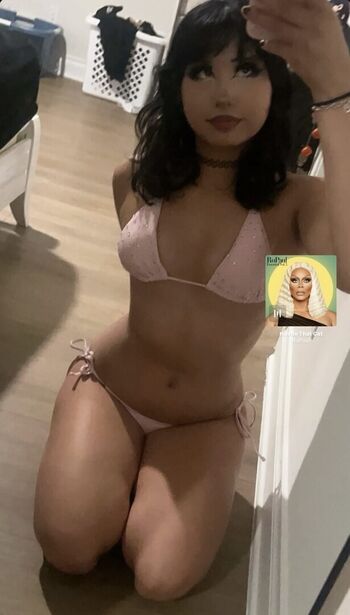 Full leaked Porcelaindollpieces private photo