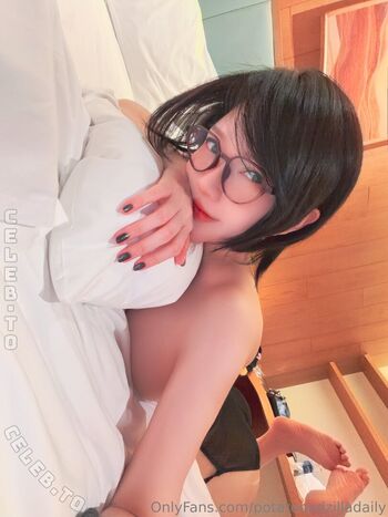 Full leaked Potato godzilla private photo