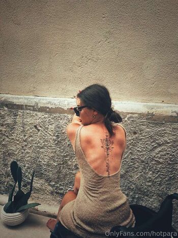 Full leaked Pretty wheelchair girl private photo