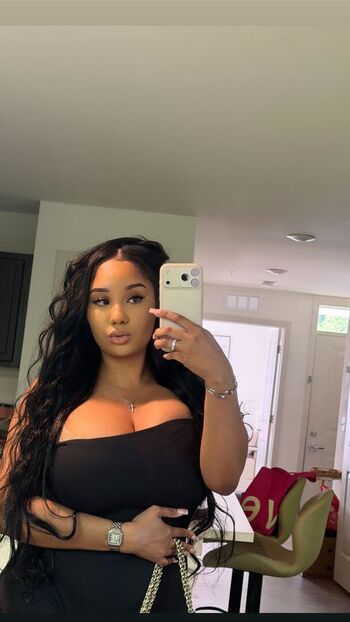 Full leaked Prettygriddy private photo