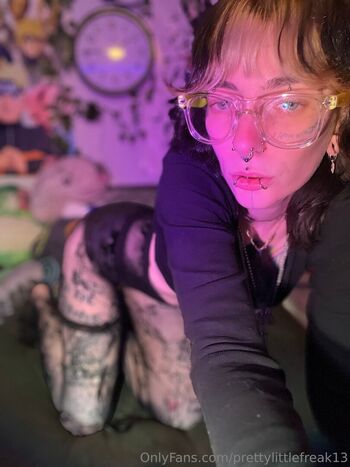 prettylittlefreak13