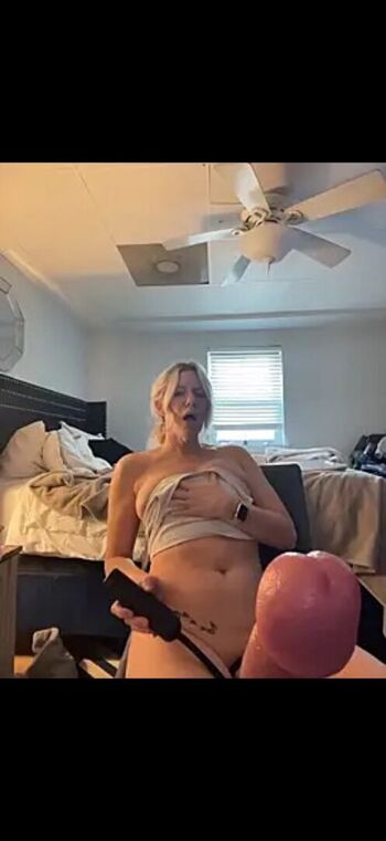 Full leaked Prettylittleplease private photo