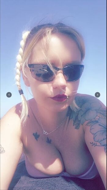 Full leaked Princesse coquine private photo