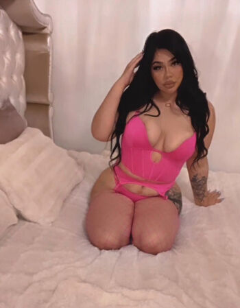 Full leaked Priscilaaxo private photo