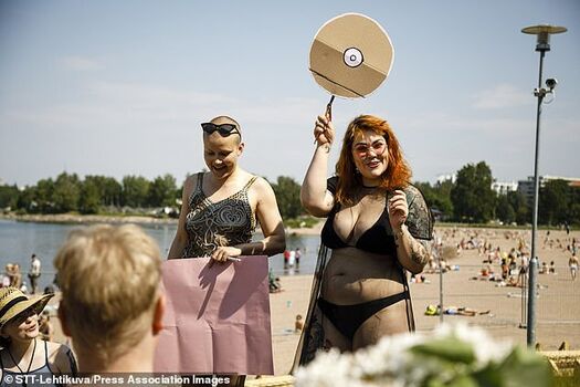 Full leaked Pubblic nude protest private photo