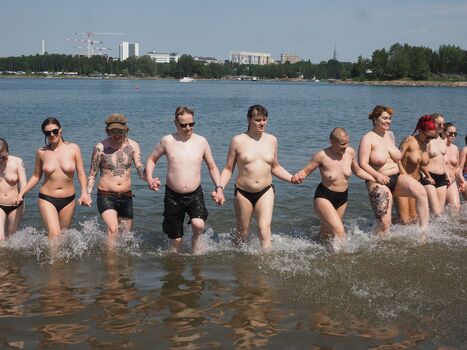 Full leaked Pubblic nude protest private photo