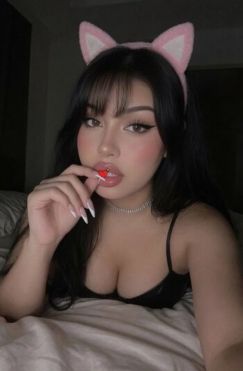 Full leaked Pukitamon private photo