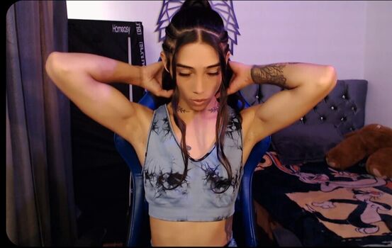 Full leaked Pupi wolf private photo