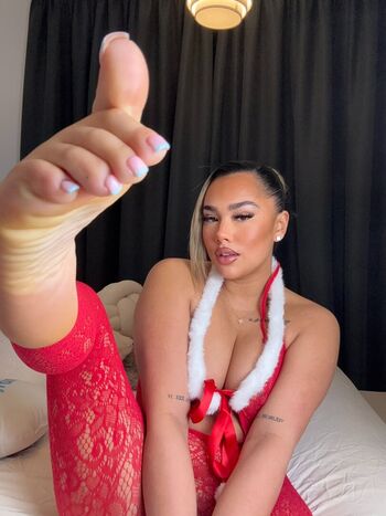 Full leaked Purelybamb private photo