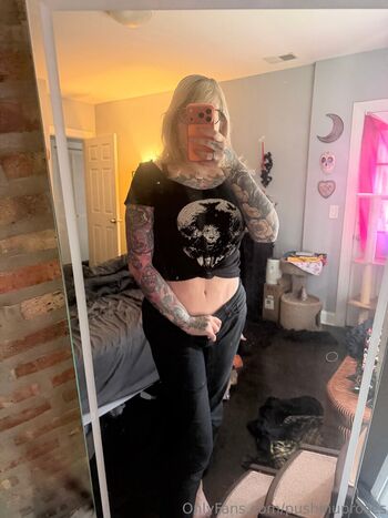 Full leaked Pushinguproses private photo