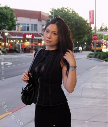 Full leaked Quarterjade page private photo