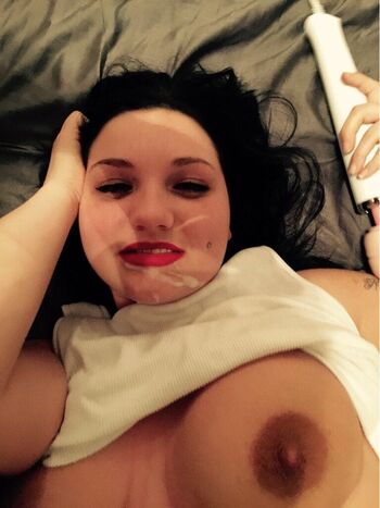 Full leaked Quebecoises private photo