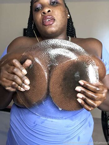 Full leaked Queen diamond page private photo