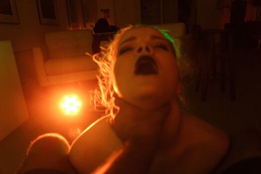 Full leaked Queenmasshole private photo
