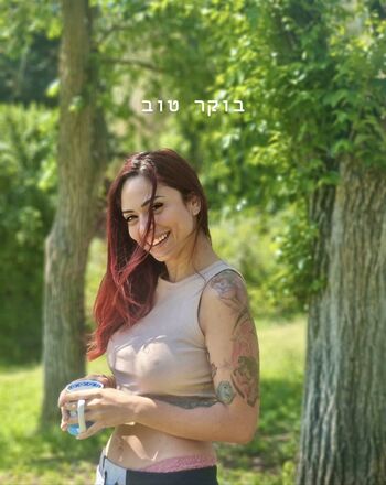Full leaked Queenred private photo