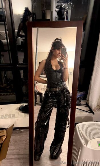 Full leaked Quinn finite charlee page private onlyfans photo