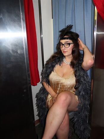 qveenjulia