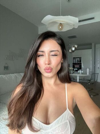 Full leaked Rabia karaarslan private photo