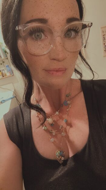 Full leaked Rachierach private photo