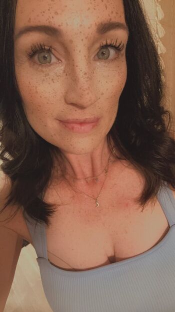 Full leaked Rachierach private photo