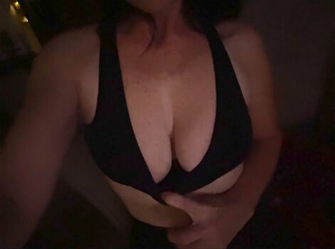 Full leaked Rachierach private photo