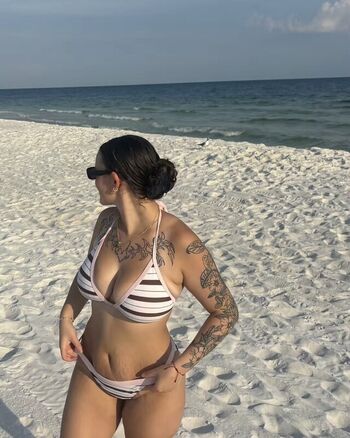 Full leaked Raeeebby private photo