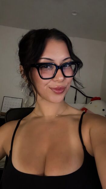 Full leaked Raeibon private photo