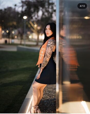 Full leaked Raelynn page private photo