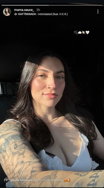 Full leaked Raelynn page private photo