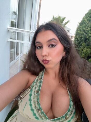 Full leaked Rania shehadeh page private photo