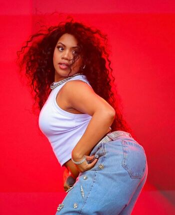Full leaked Rapper duquesa private photo