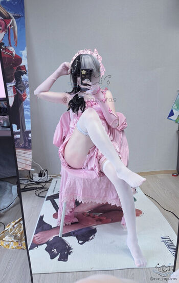 Full leaked Rapulras private photo