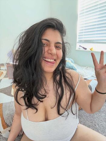 Full leaked Rashmi van page private photo