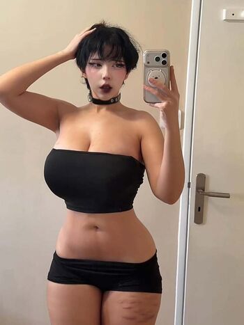 Full leaked Ray ly private photo