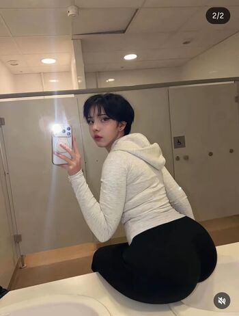 Full leaked Ray ly private photo
