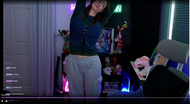 Full leaked Rayactions private photo