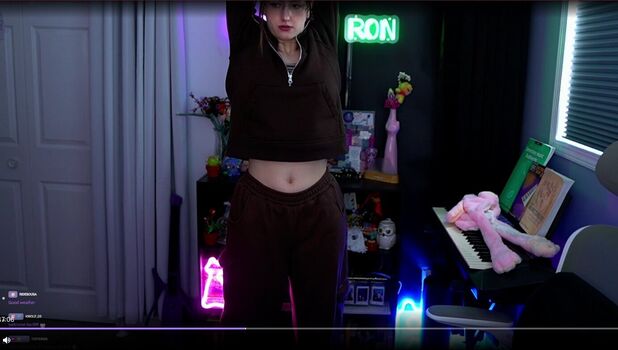 Full leaked Rayactions page private photo