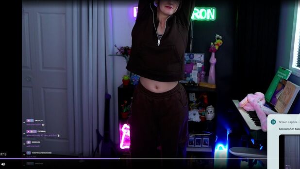 Full leaked Rayactions page private photo