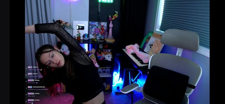 Full leaked Rayactions private photo