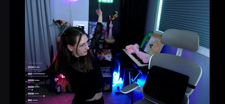 Full leaked Rayactions private photo