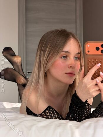 Full leaked Raychel kiss private photo