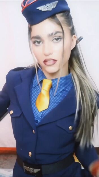 Full leaked Rayna v private photo