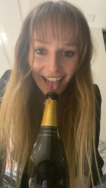 Full leaked Rchhhll private photo