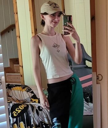 Full leaked React girlsyt private photo