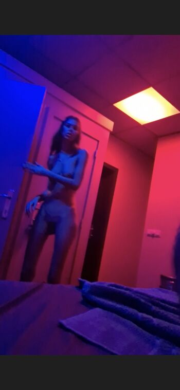 Full leaked Real prostitute private photo